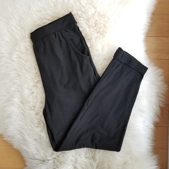 $5 Add-on | Soft high waist cropped joggers (S) - Picture 9 of 11